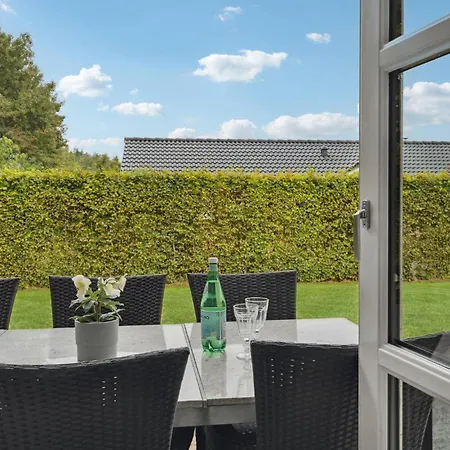 Сasa de vacaciones Cozy In Toftlund With Kitchen Arrild