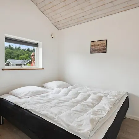 Cozy In Toftlund With Kitchen Сasa de vacaciones Arrild
