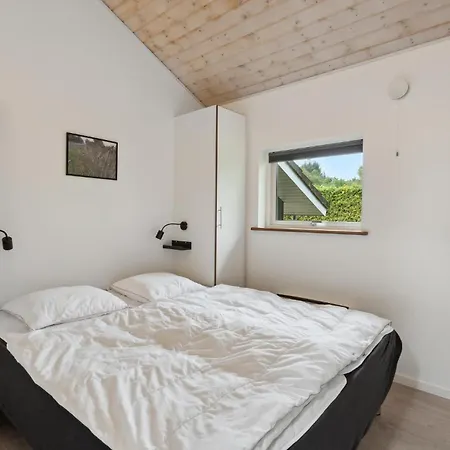 Cozy In Toftlund With Kitchen Сasa de vacaciones Arrild